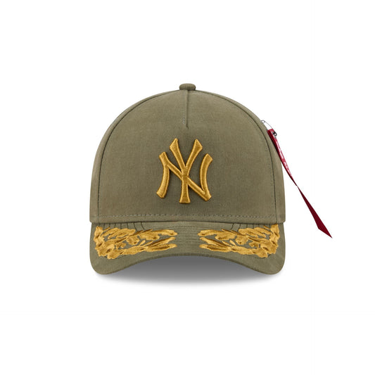 Alpha Industries x New York Yankees Olive Green 9FORTY M-Crown A-Frame Snapback Hat