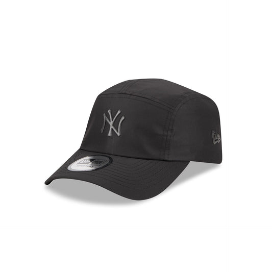 Alpha Industries x New York Yankees Black Runner Adjustable Hat